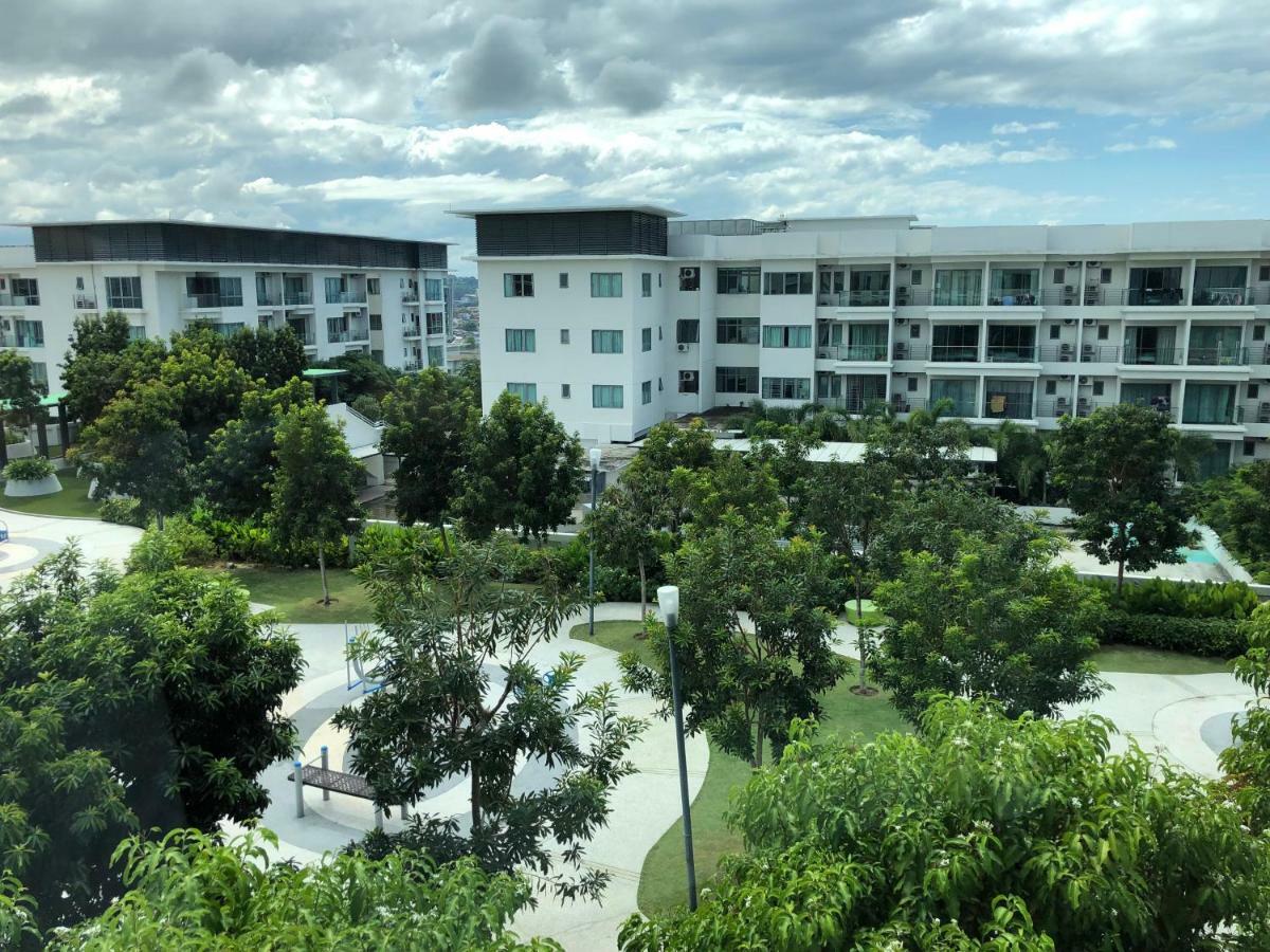 The Loft Imago Apartment Kota Kinabalu Exterior photo